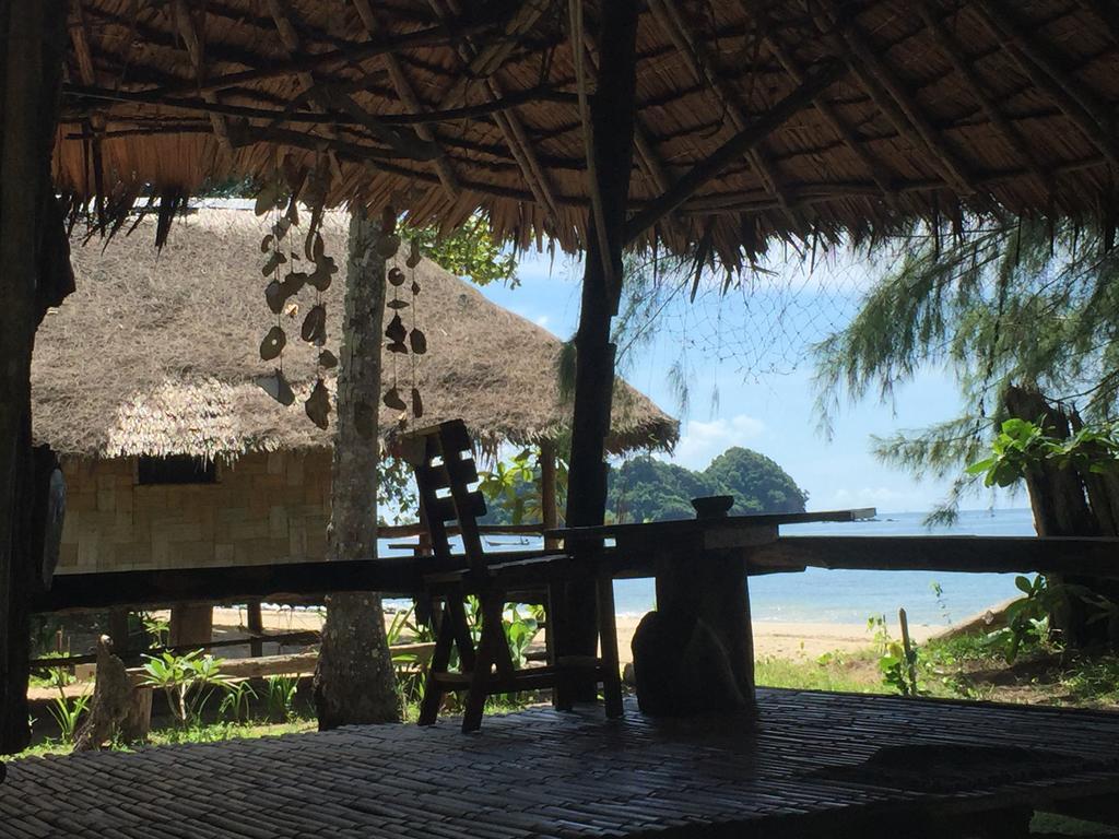Hôtel Cocobar&Bungalow'Kohjum à Koh Jum Extérieur photo