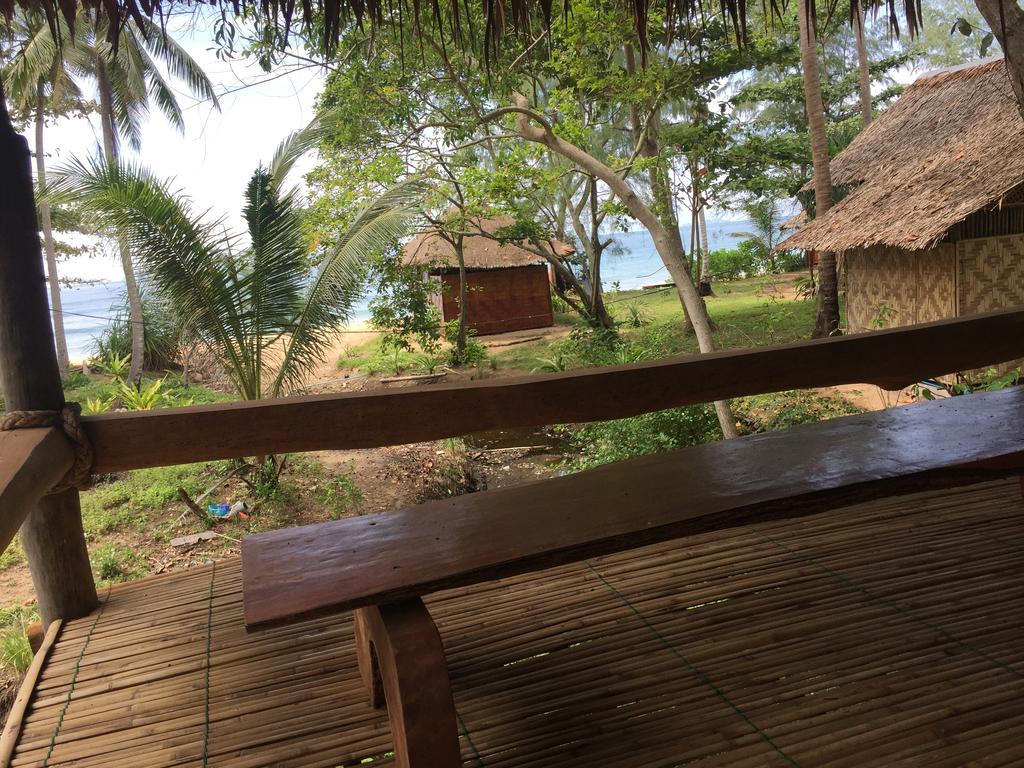 Hôtel Cocobar&Bungalow'Kohjum à Koh Jum Extérieur photo