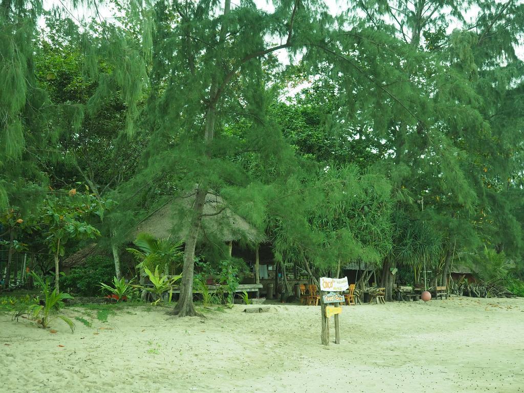 Hôtel Cocobar&Bungalow'Kohjum à Koh Jum Extérieur photo