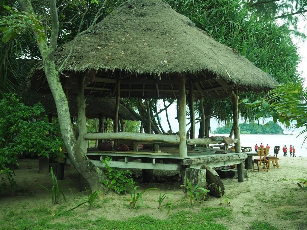 Hôtel Cocobar&Bungalow'Kohjum à Koh Jum Extérieur photo