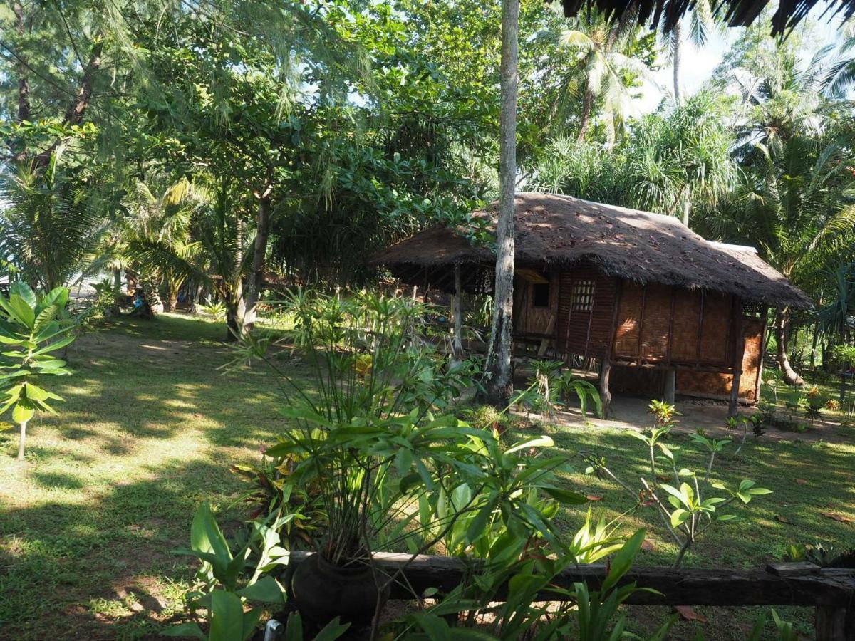 Hôtel Cocobar&Bungalow'Kohjum à Koh Jum Extérieur photo