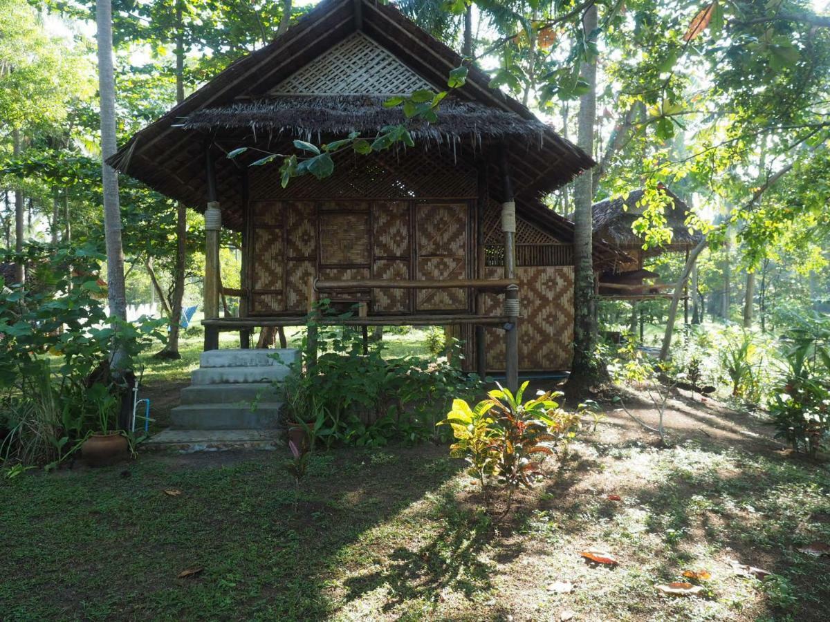 Hôtel Cocobar&Bungalow'Kohjum à Koh Jum Extérieur photo